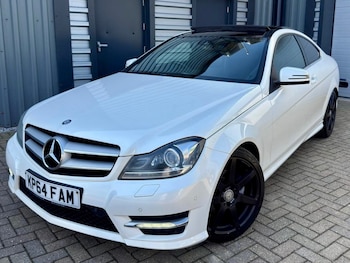 Used Mercedes-Benz C Class 2014 for sale - 77959838: Photo
