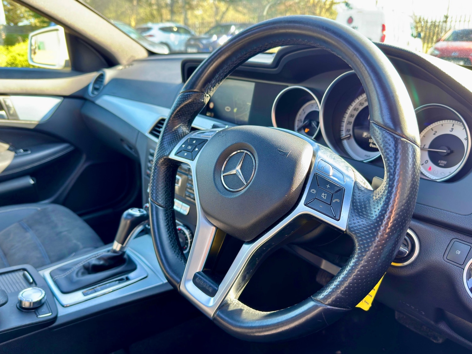 Used Mercedes-Benz C Class 2014 for sale - 77959838: Photo 9