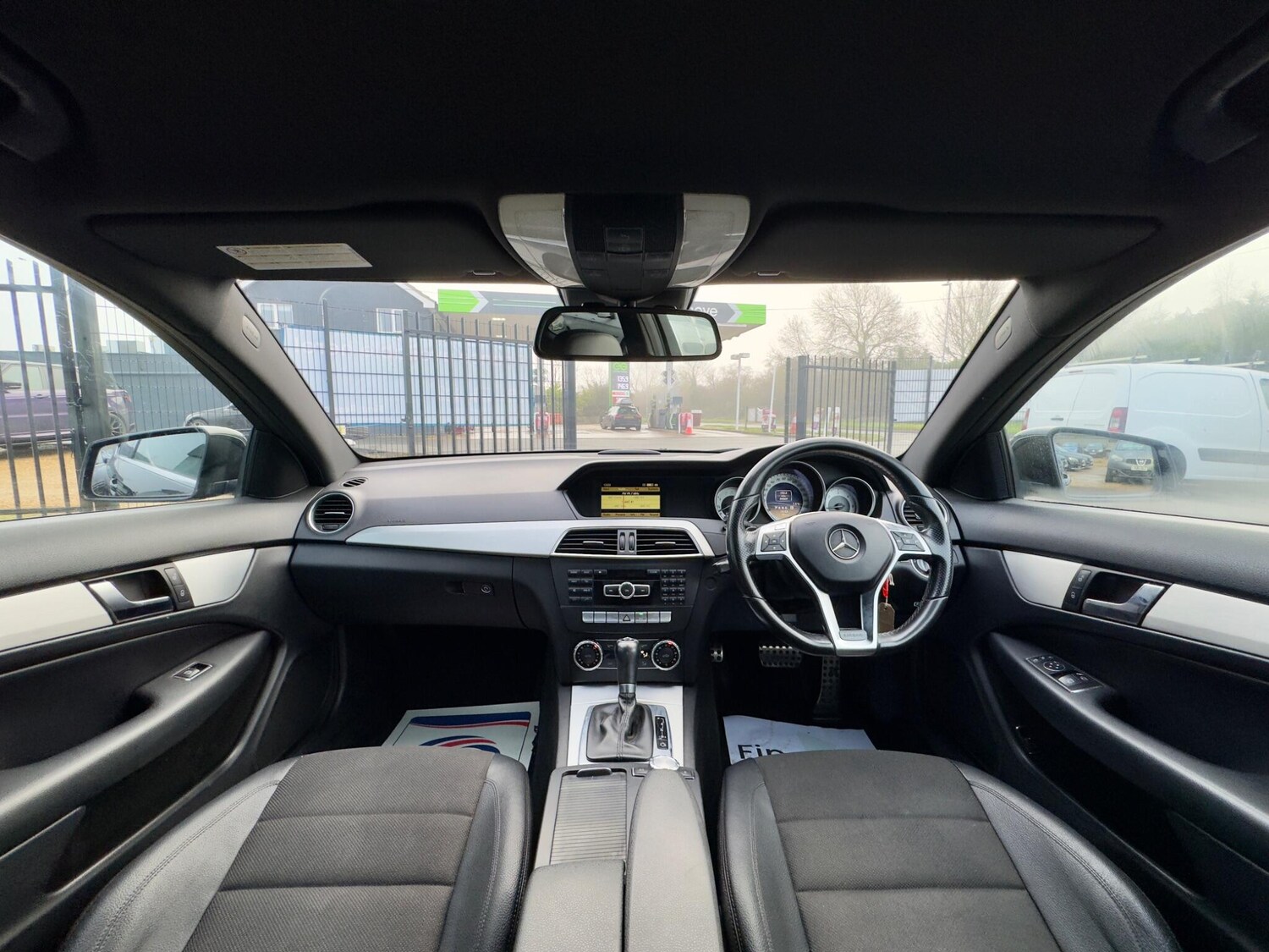 Used Mercedes-Benz C Class 2012 for sale - 77460537: Photo 17