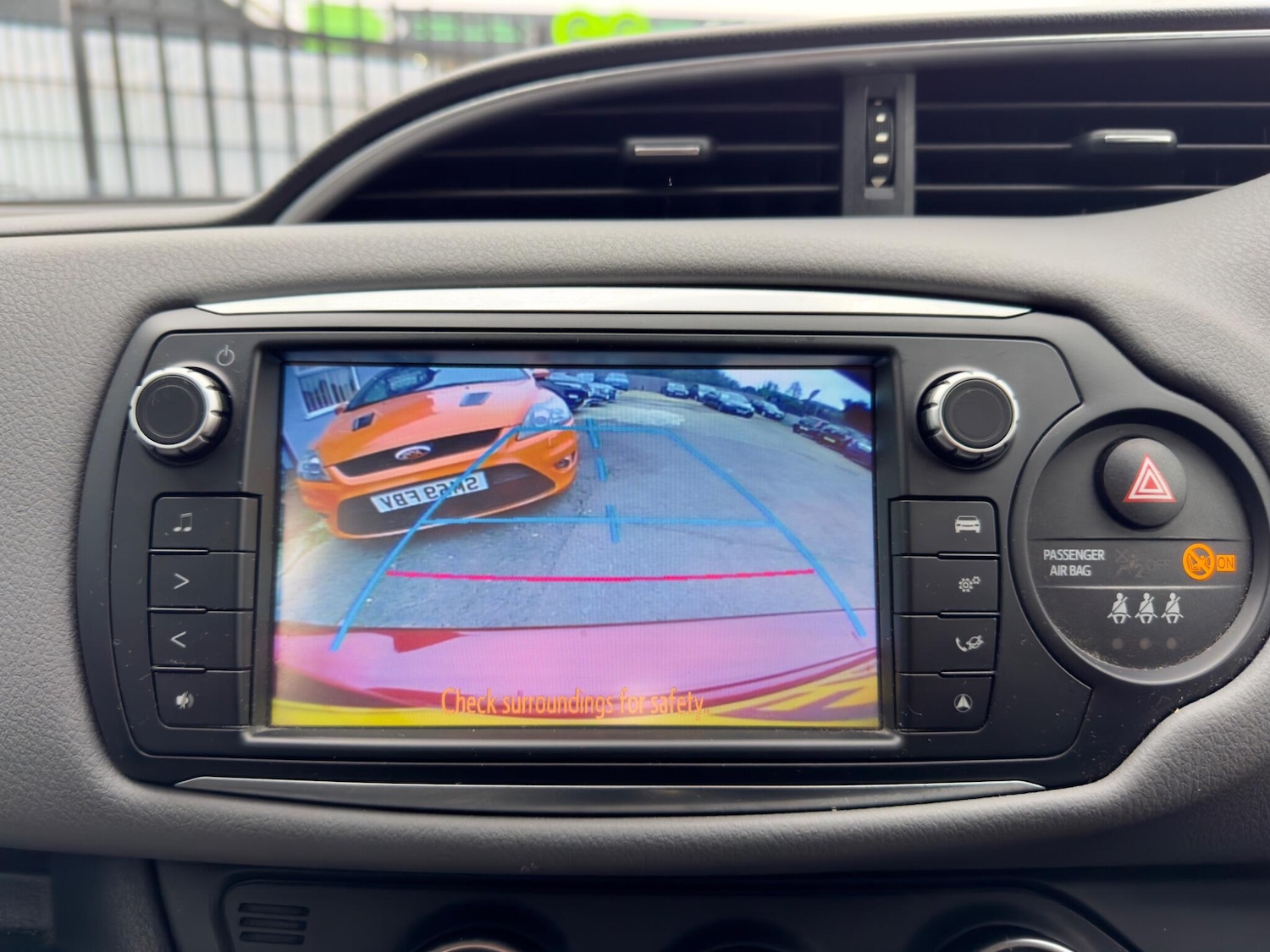 Used Toyota Yaris for sale - 77784755: Photo 32