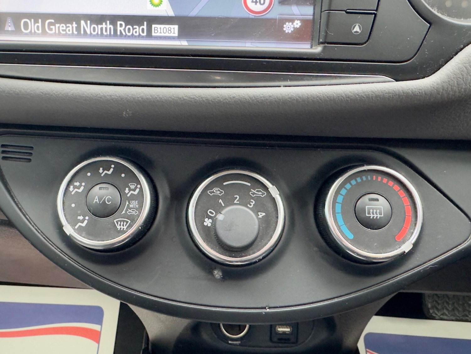 Used Toyota Yaris for sale - 77784755: Photo 33