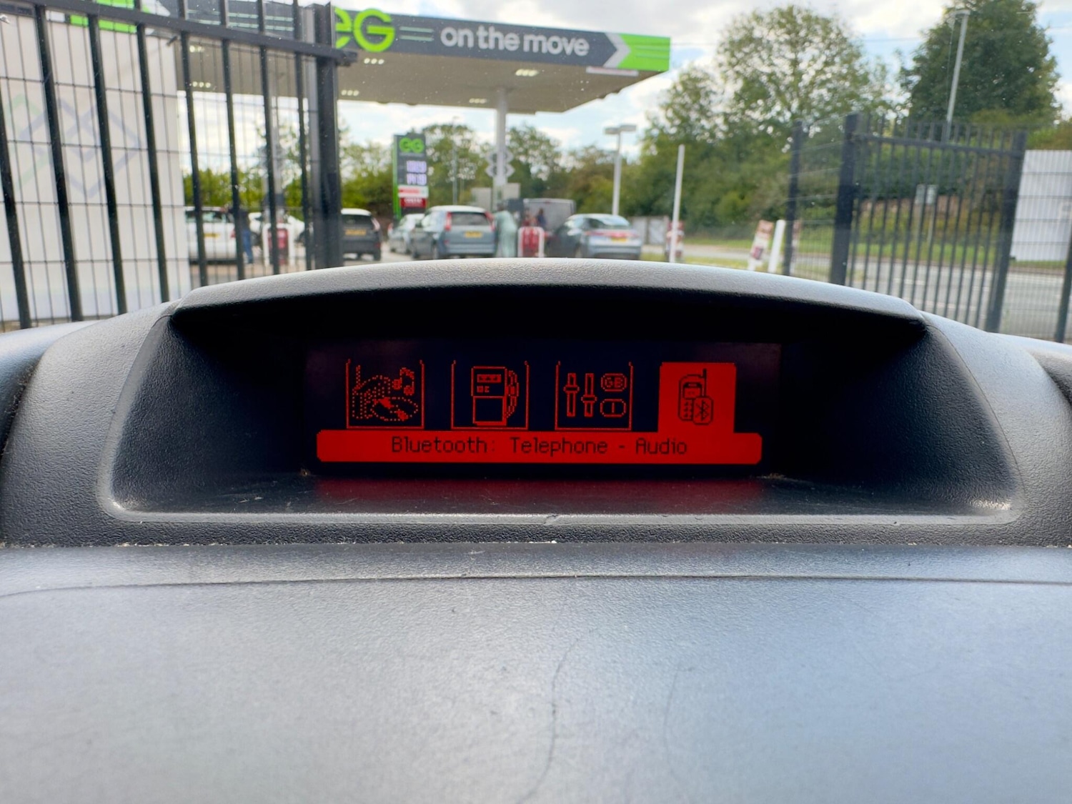 Used Peugeot Partner 2013 for sale - 77460529: Photo 23