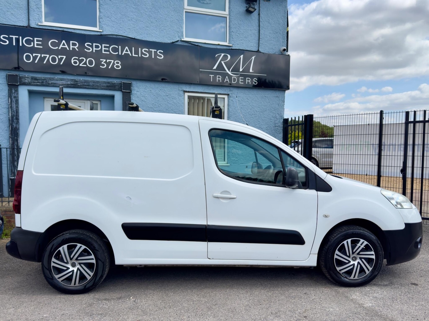 Used Peugeot Partner 2013 for sale - 77460529: Photo 7