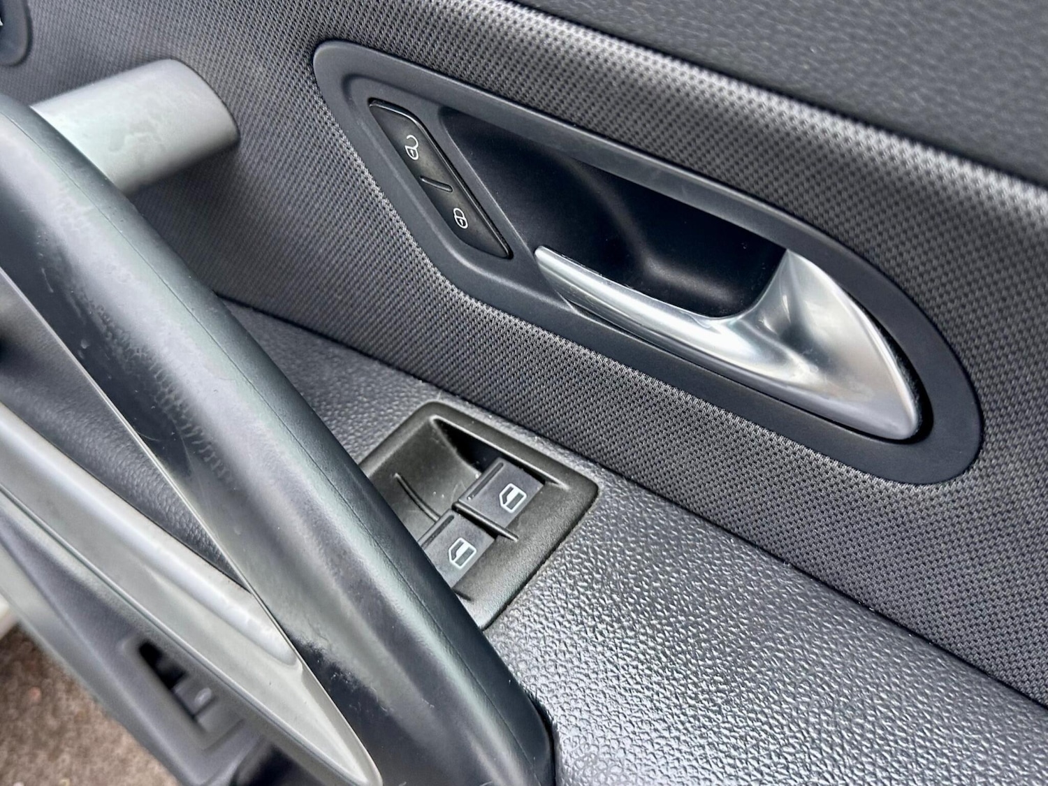 Used Volkswagen Scirocco 2011 for sale - 77400467: Photo 28