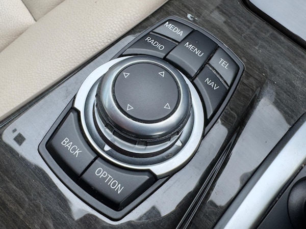 Used BMW 5 Series 2013 for sale - 76122544: Photo 42