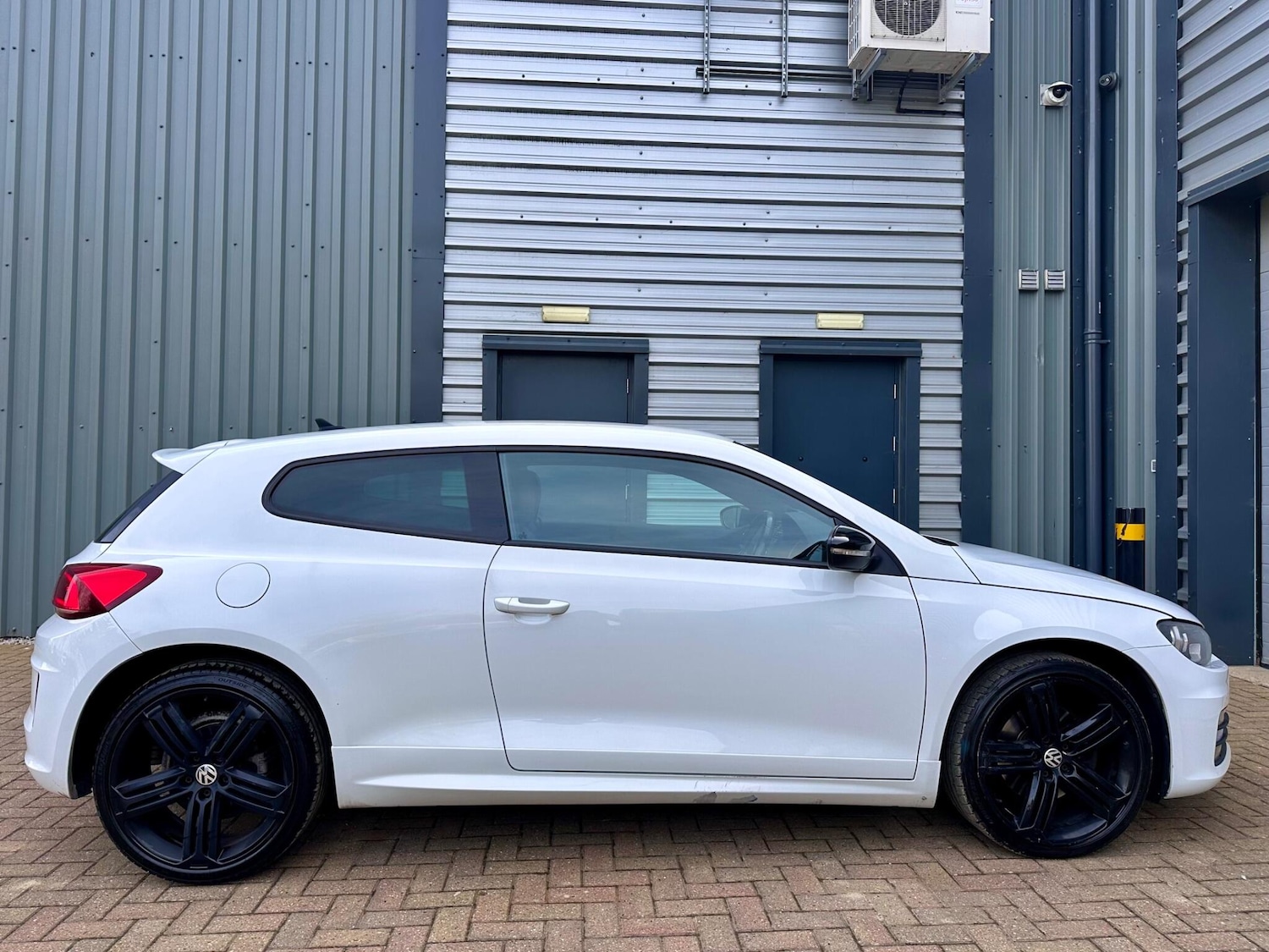 Used Volkswagen Scirocco 2016 for sale - 78224399: Photo 6