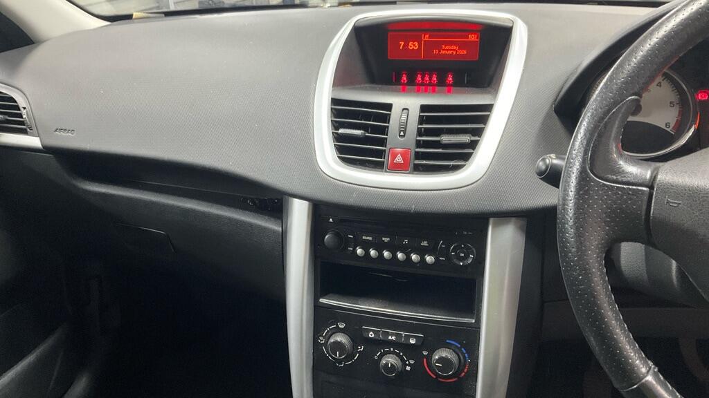 Used Peugeot 207 2011 for sale - 77460521: Photo 10