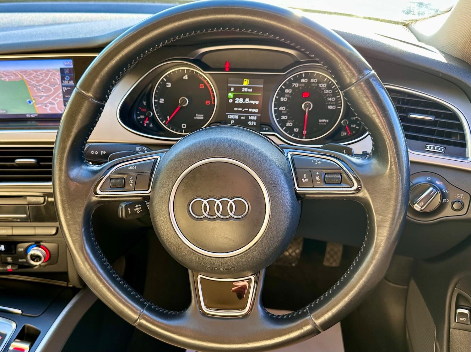 Used Audi A4 2013 for sale - 77460541: Photo 25