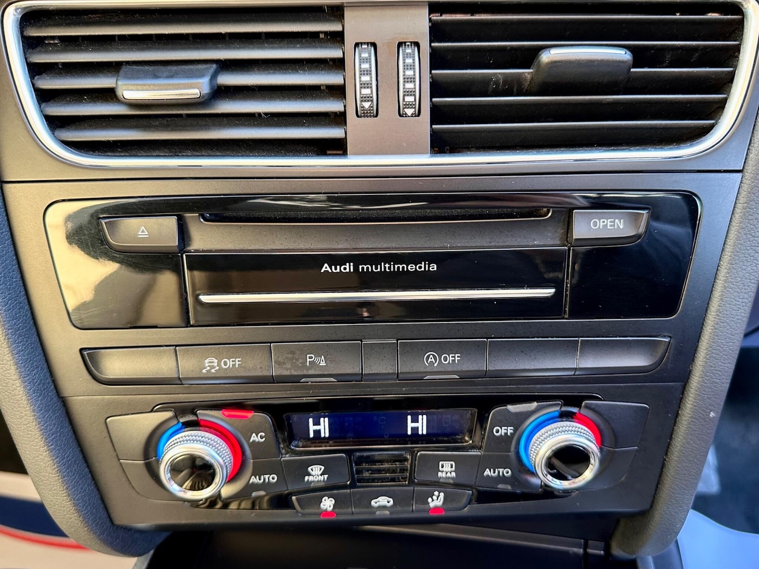 Used Audi A4 2013 for sale - 77460541: Photo 34