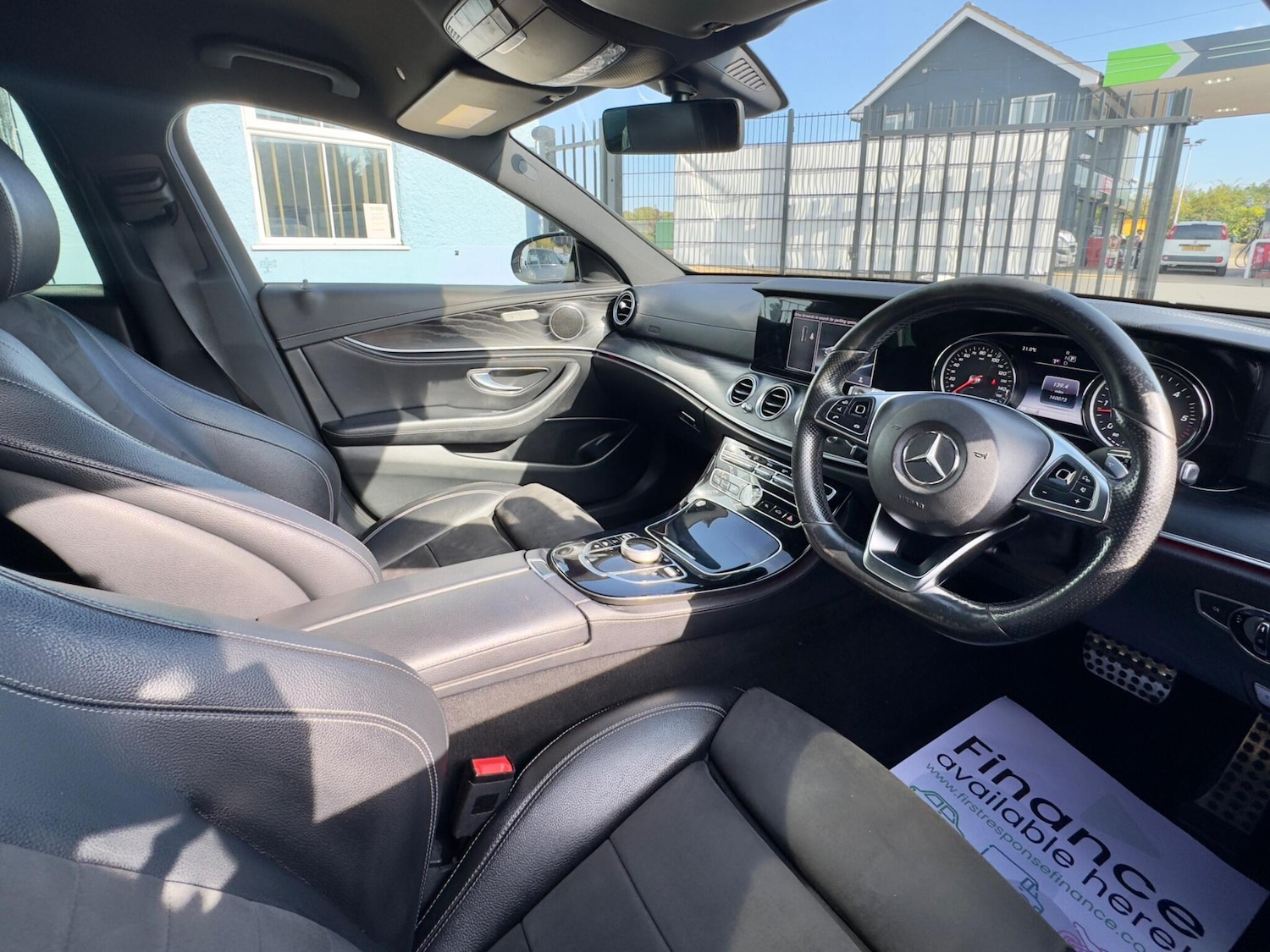 Used Mercedes-Benz E Class 2016 for sale - 75720169: Photo 23