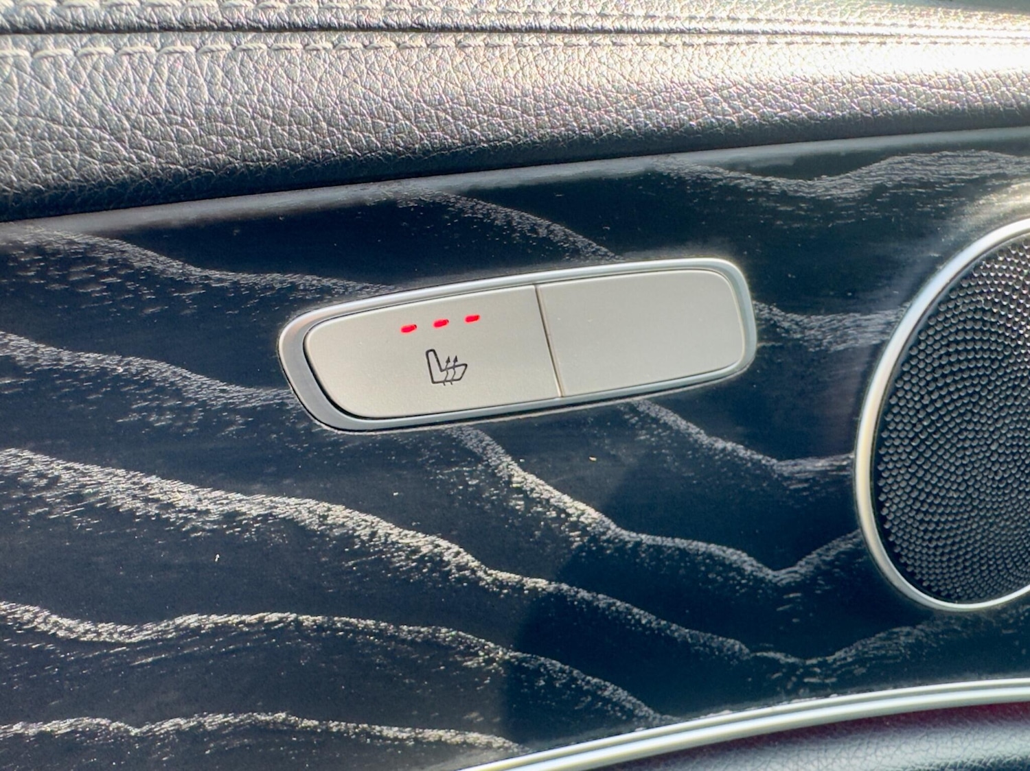 Used Mercedes-Benz E Class 2016 for sale - 75720169: Photo 35