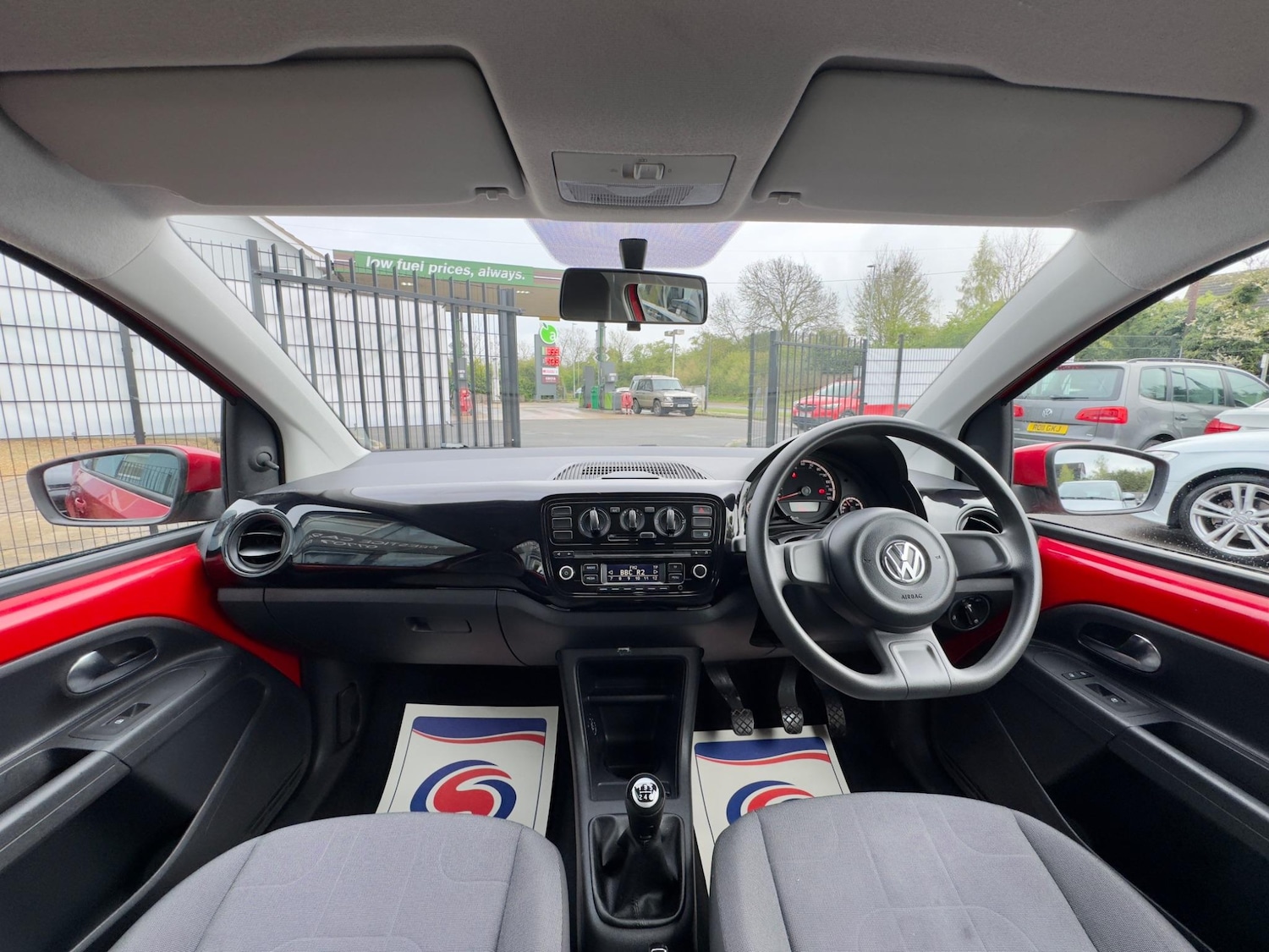 Used Volkswagen up! 2013 for sale - 77460545: Photo 14