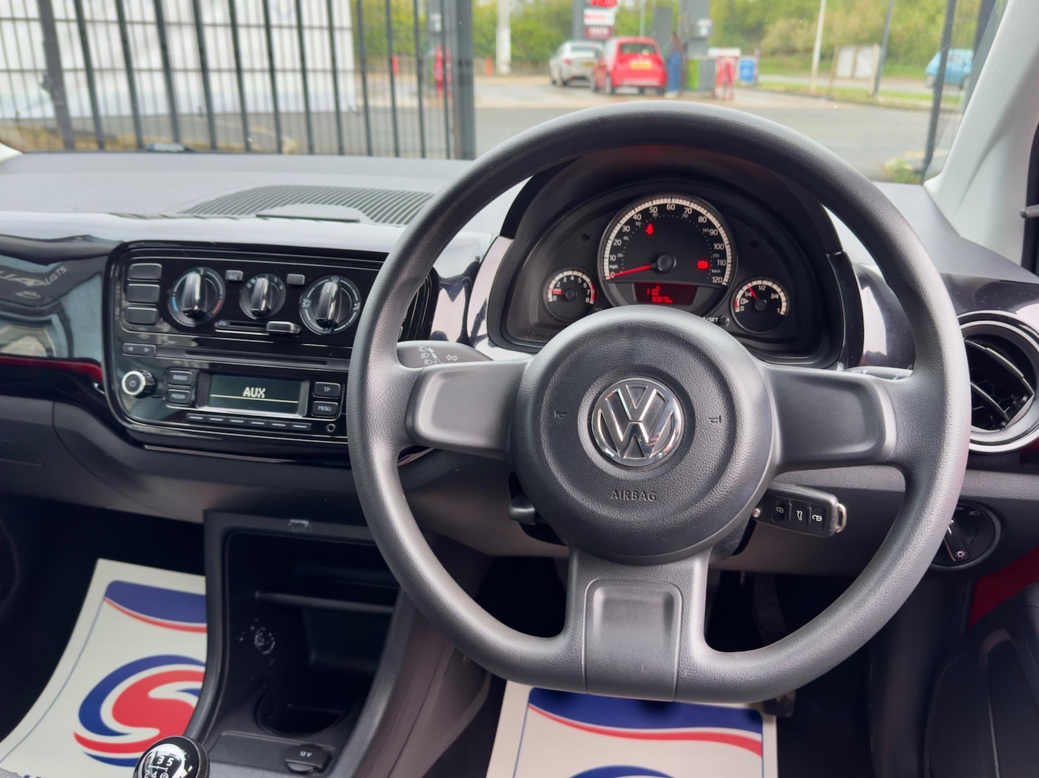 Used Volkswagen up! 2013 for sale - 77460545: Photo 22