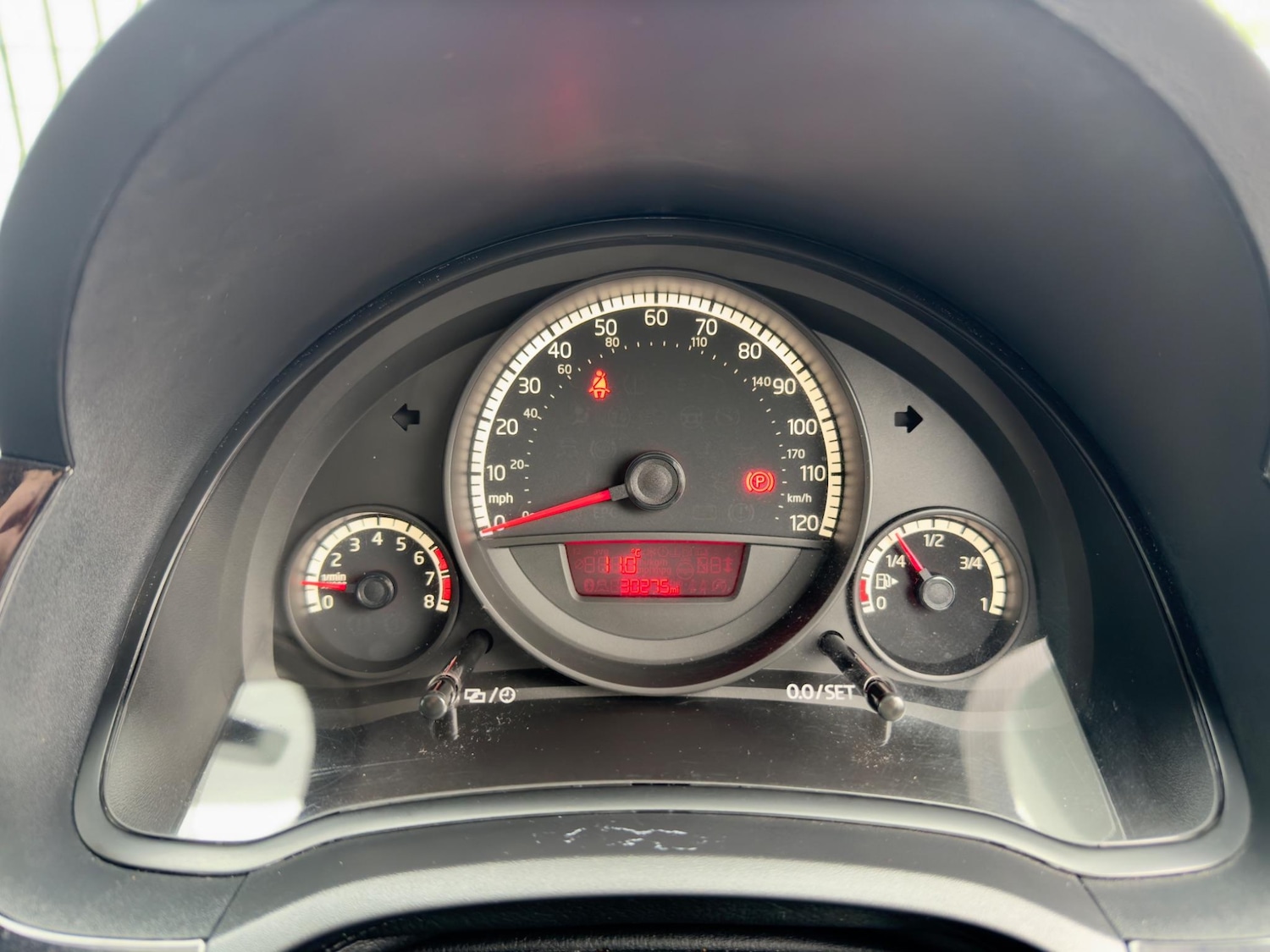 Used Volkswagen up! 2013 for sale - 77460545: Photo 24