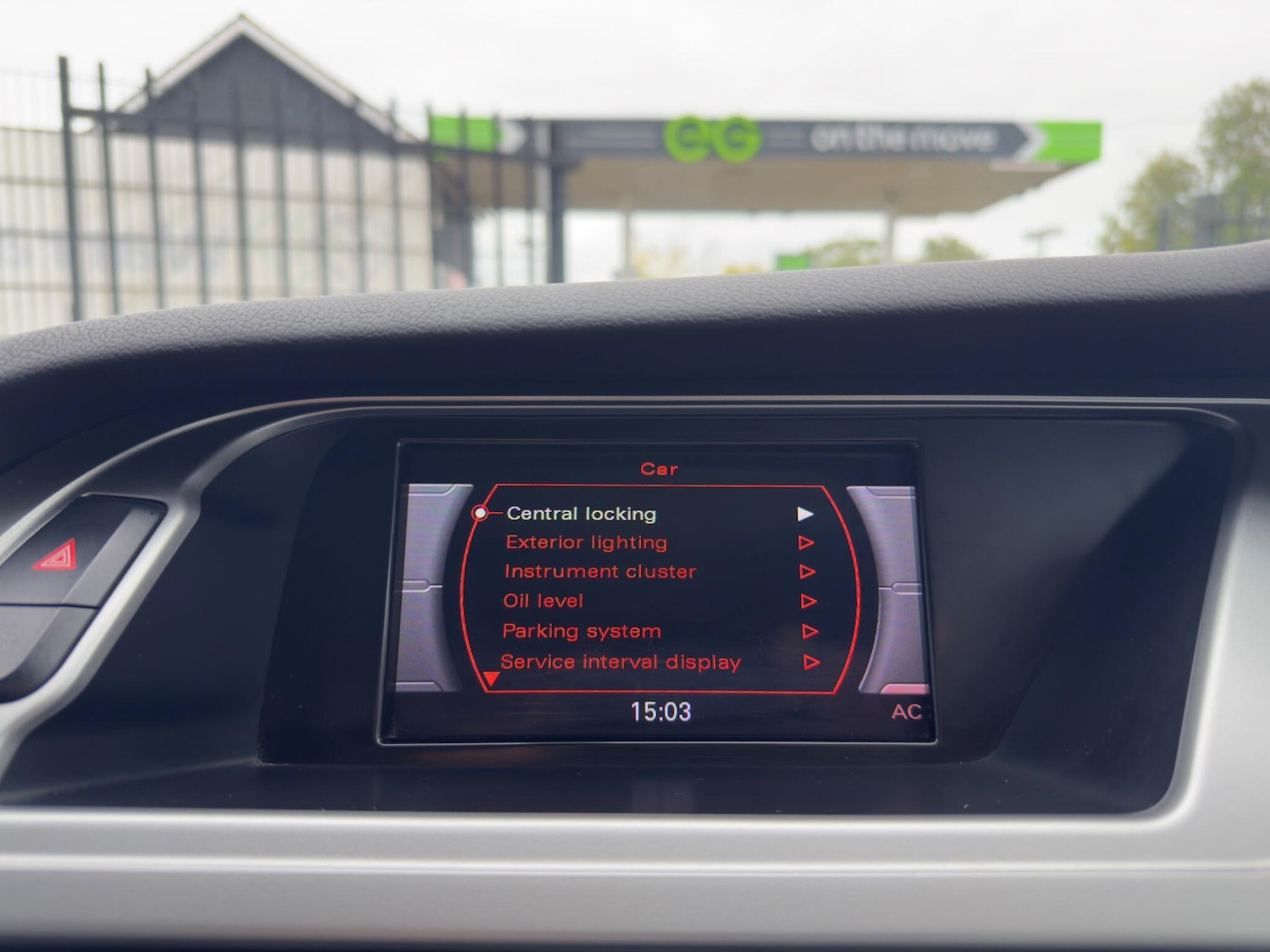 Used Audi A4 2010 for sale - 77460539: Photo 38