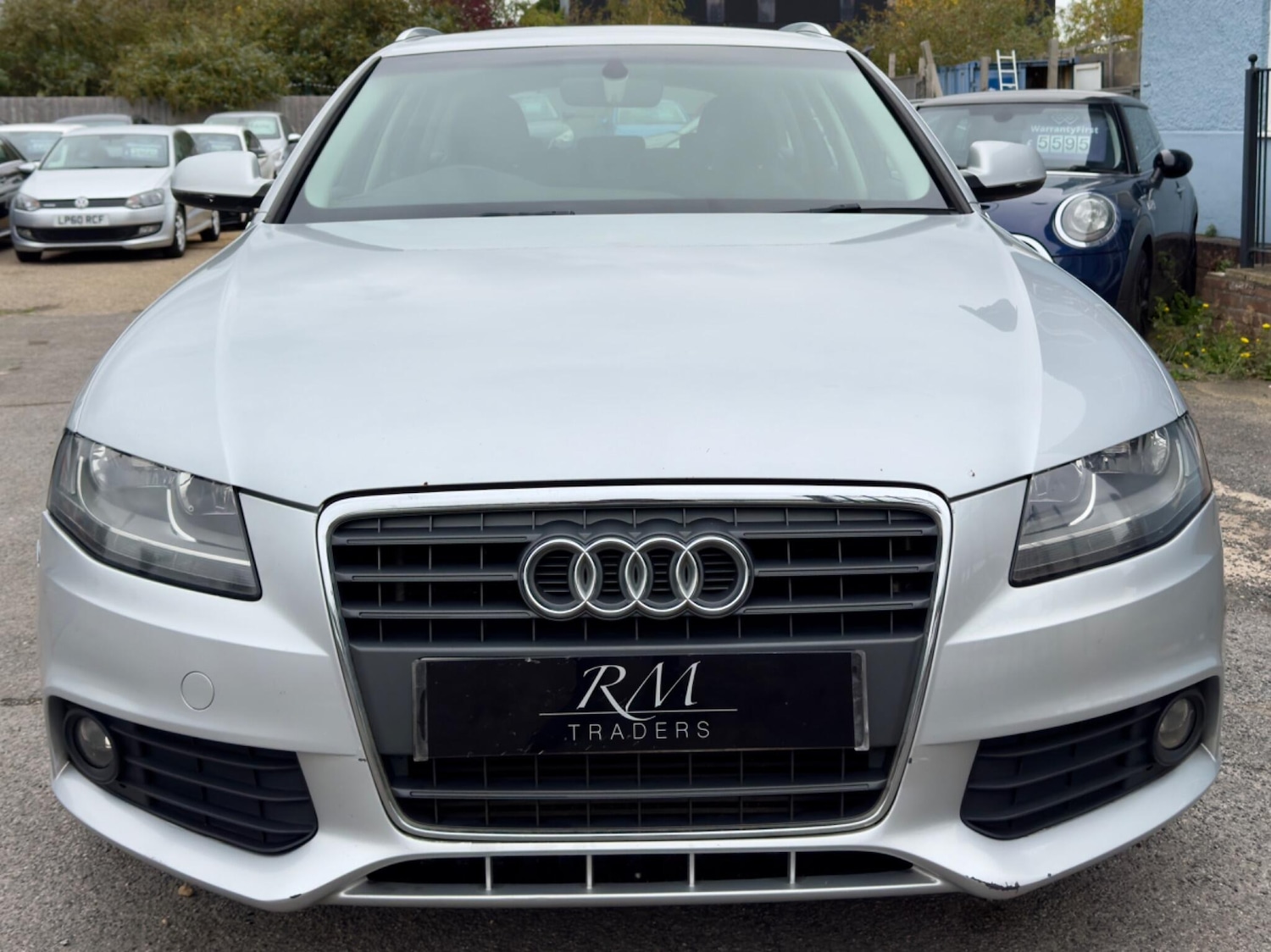 Used Audi A4 2010 for sale - 77460539: Photo 4