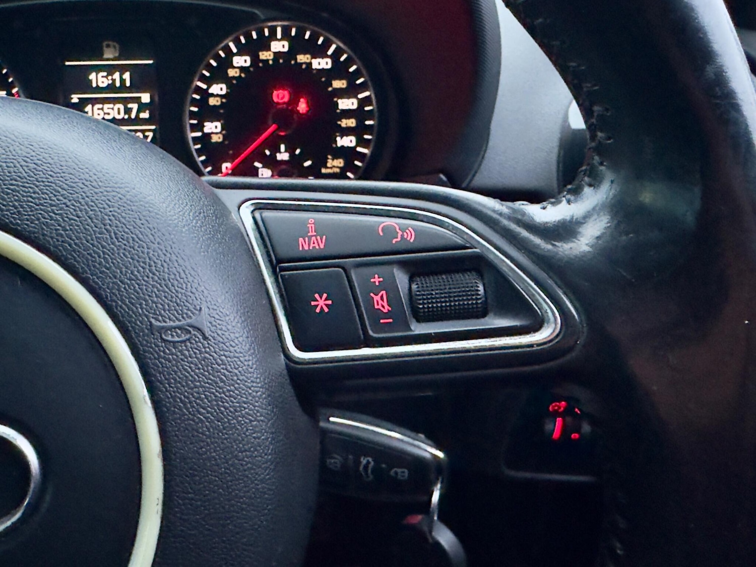 Used Audi A1 2012 for sale - 77460532: Photo 27