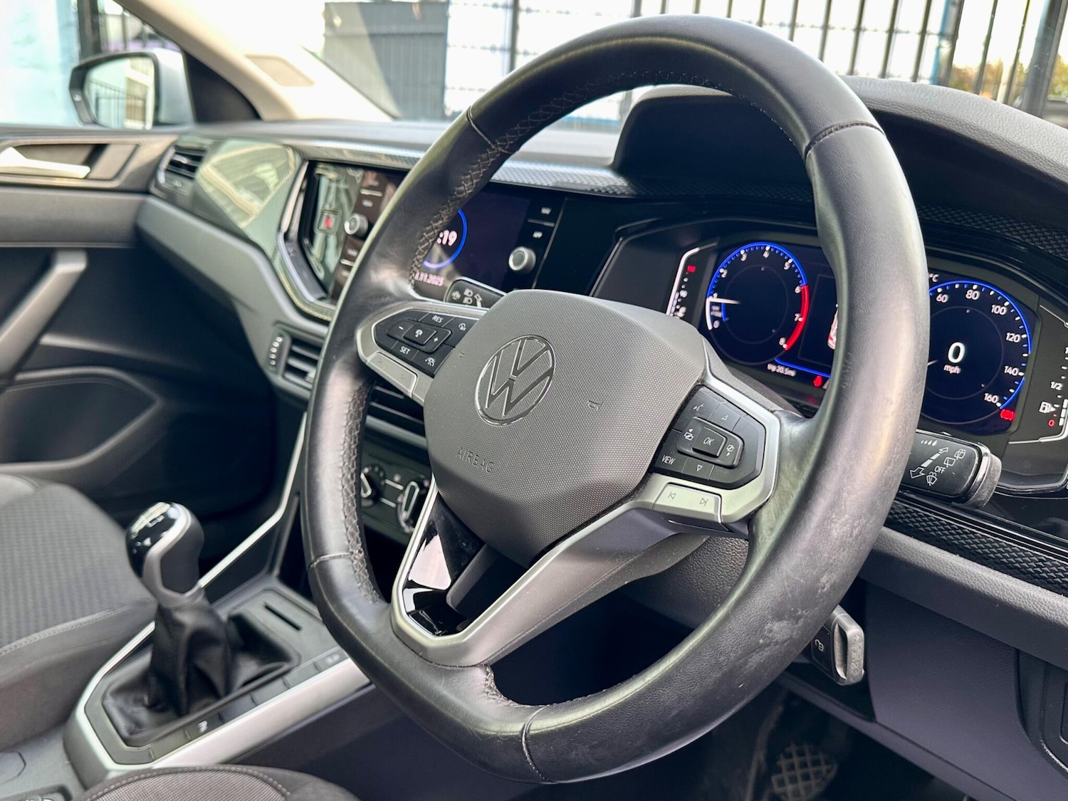 Used Volkswagen Polo 2022 for sale - 77460535: Photo 30