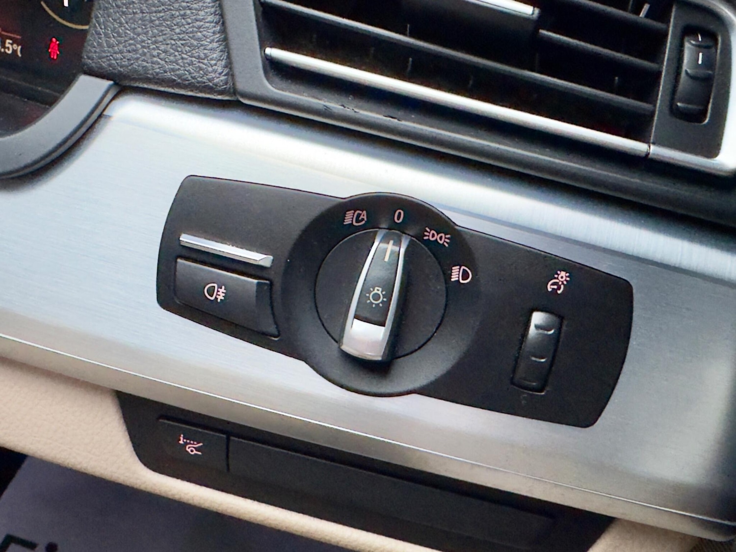 Used BMW 7 Series 2010 for sale - 77460546: Photo 31