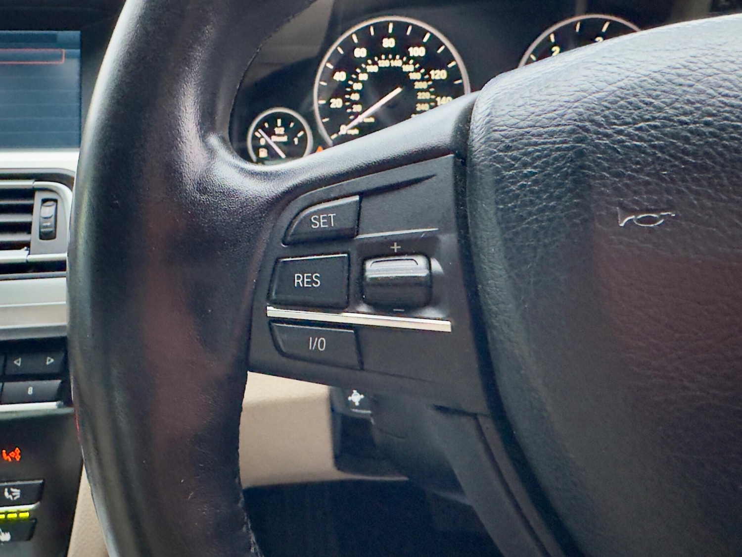 Used BMW 7 Series 2010 for sale - 77460546: Photo 36