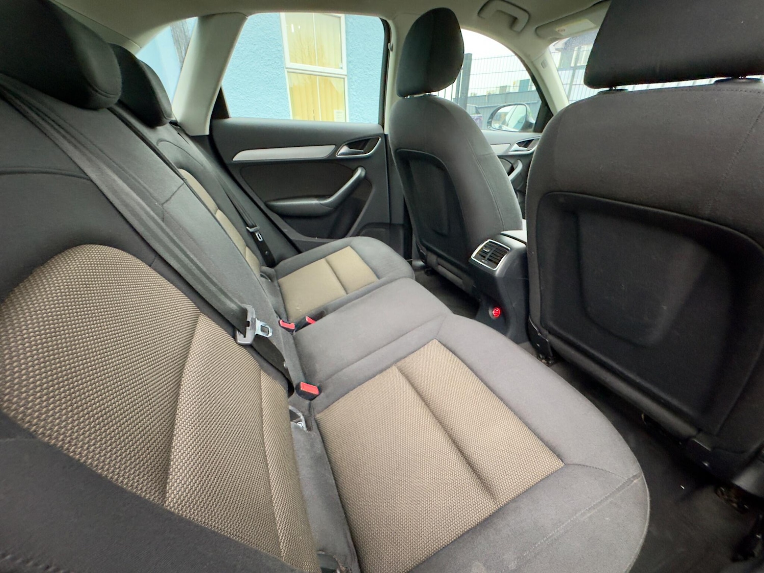 Used Audi Q3 2013 for sale - 76472935: Photo 19