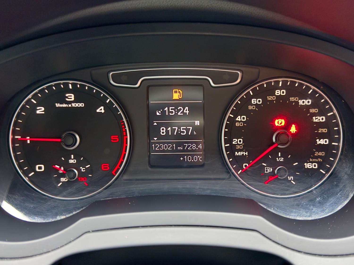 Used Audi Q3 2013 for sale - 76472935: Photo 30