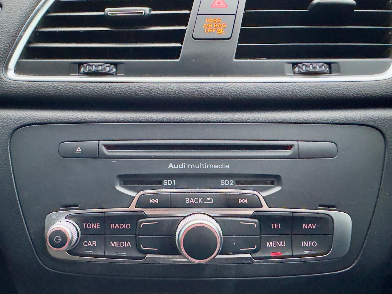 Used Audi Q3 2013 for sale - 76472935: Photo 35