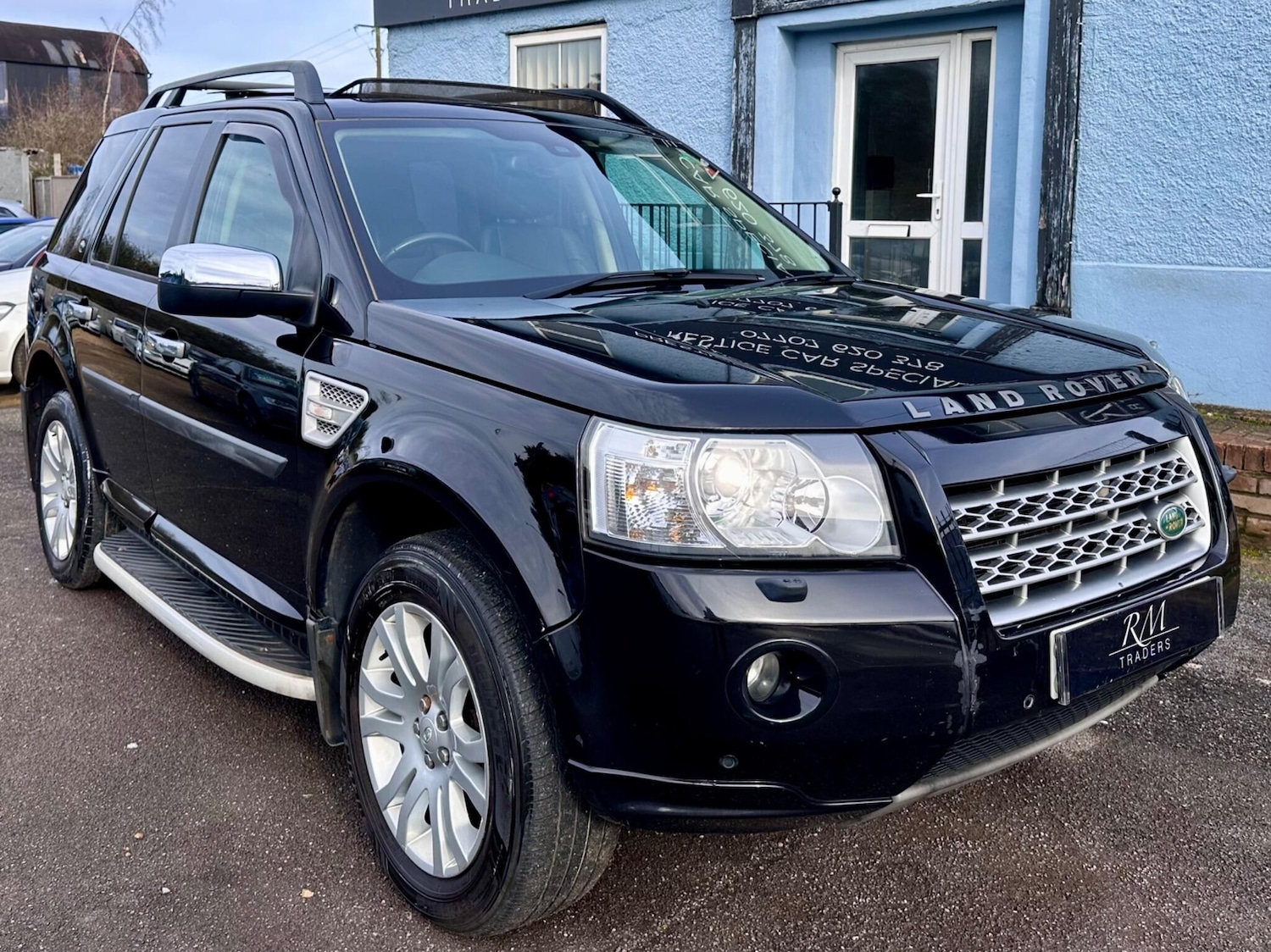 Used Land Rover Freelander 2009 for sale - 77632930: Photo 2