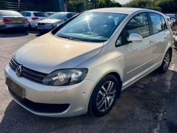 Used Volkswagen Golf Plus 2010 for sale - 75060529: Photo