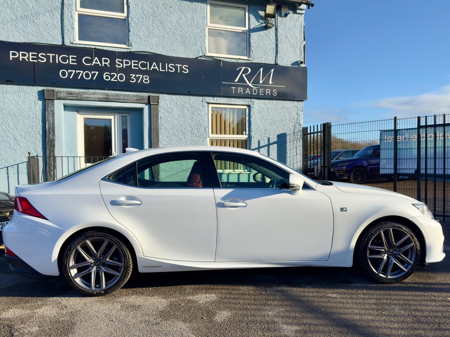 Used Lexus IS 2016 for sale - 76700633: Photo 10