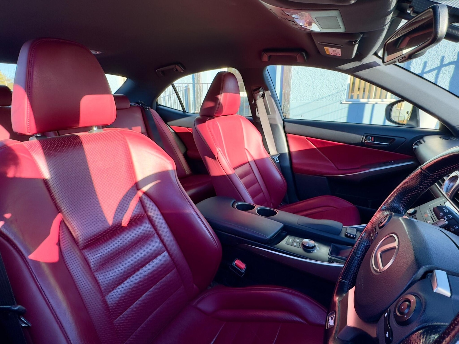 Used Lexus IS 2016 for sale - 76700633: Photo 24