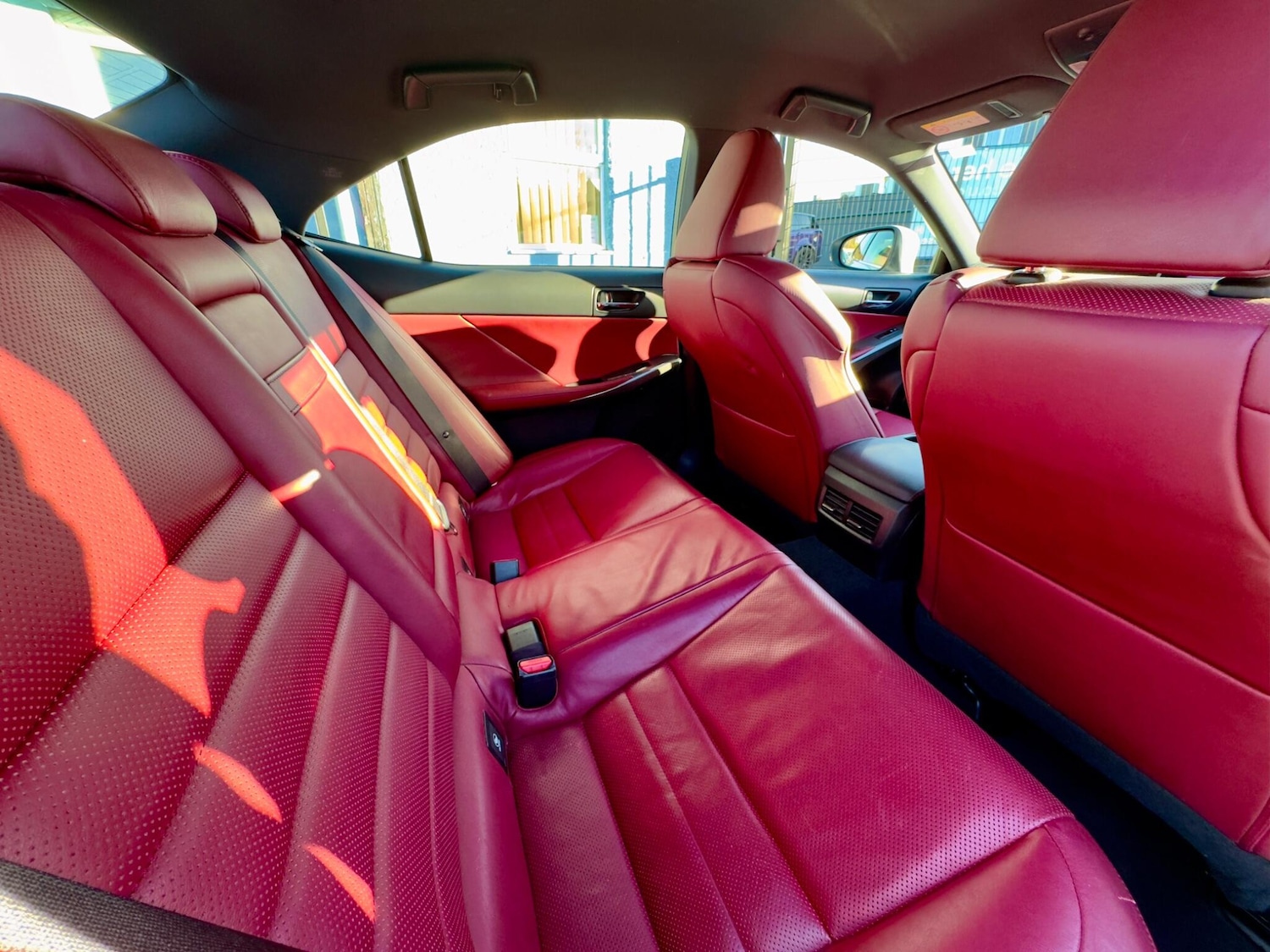 Used Lexus IS 2016 for sale - 76700633: Photo 27