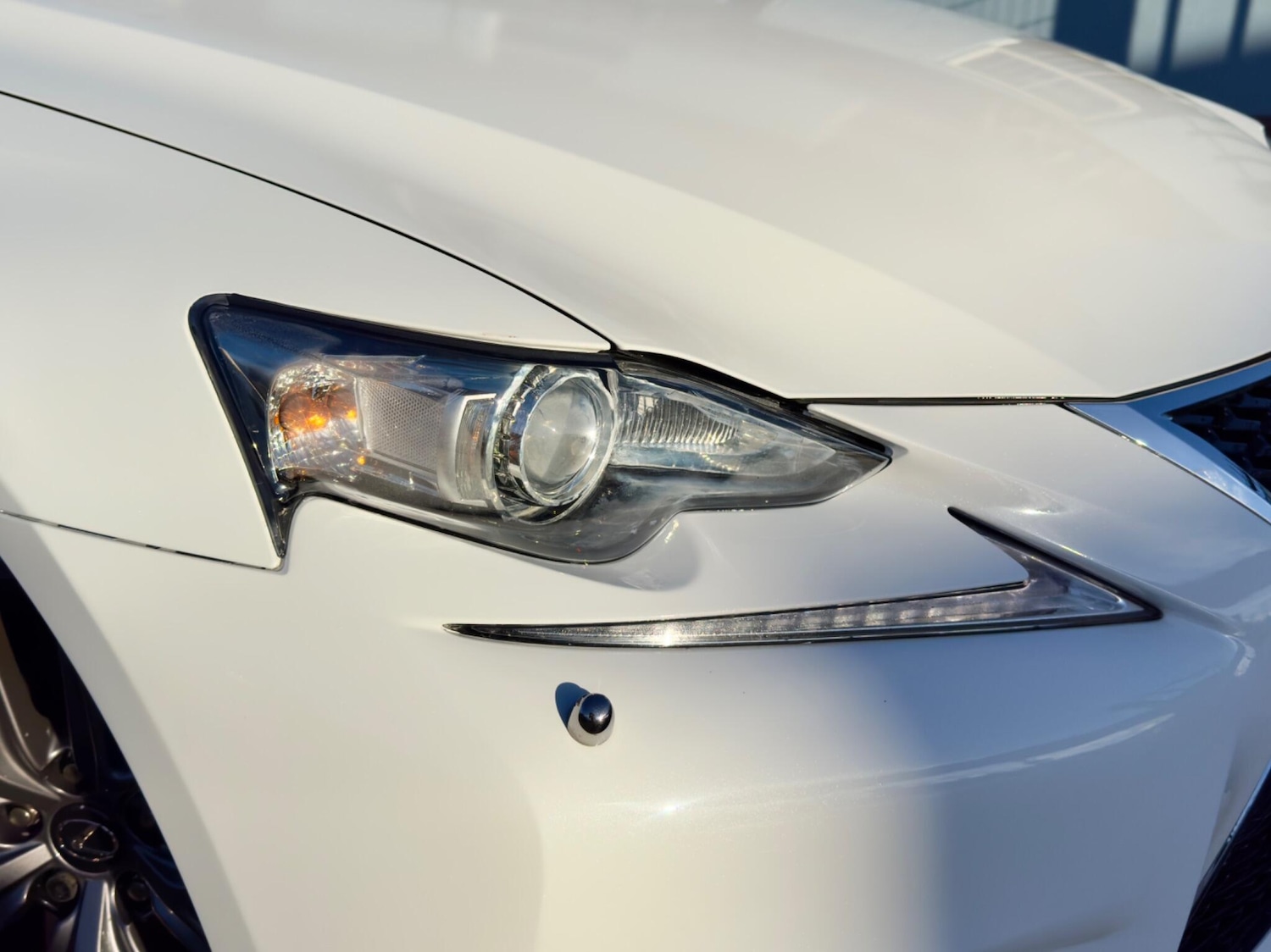 Used Lexus IS 2016 for sale - 76700633: Photo 3