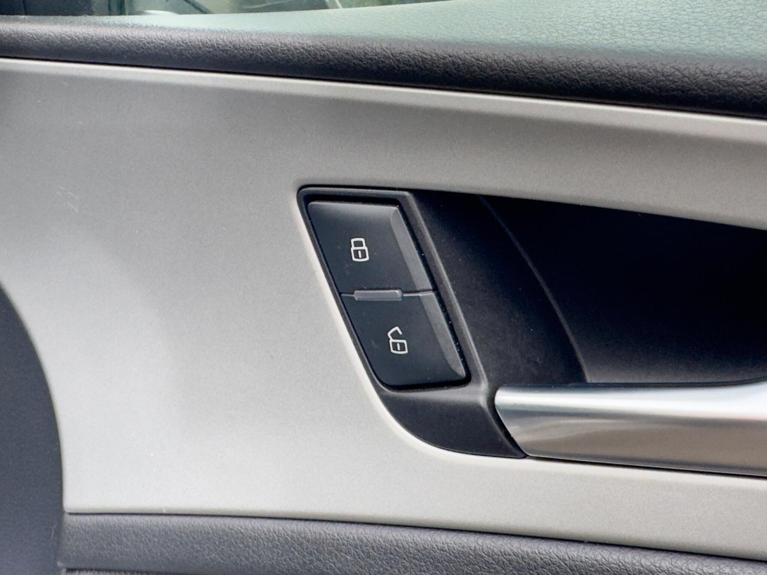 Used Audi A6 2011 for sale - 77376776: Photo 28