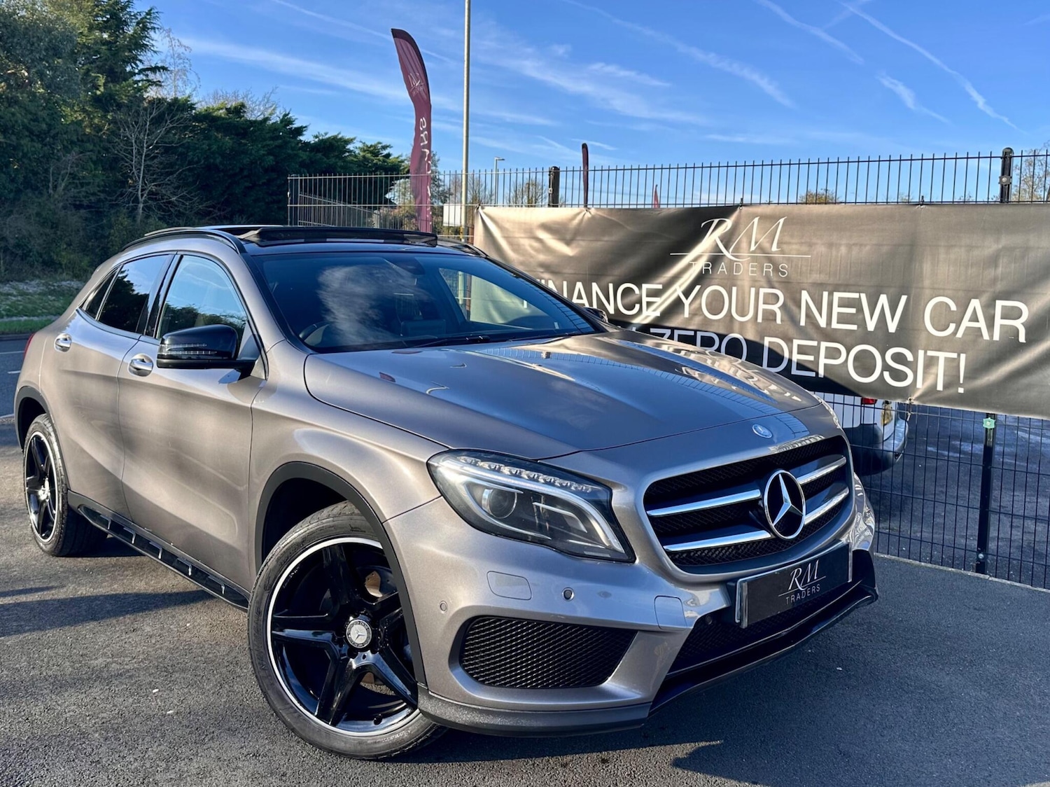 Used Mercedes-Benz GLA 2017 for sale - 76657128: Photo 1