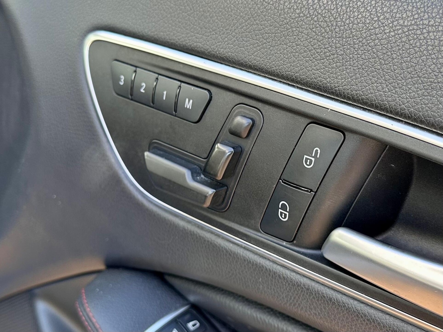 Used Mercedes-Benz GLA 2017 for sale - 76657128: Photo 29