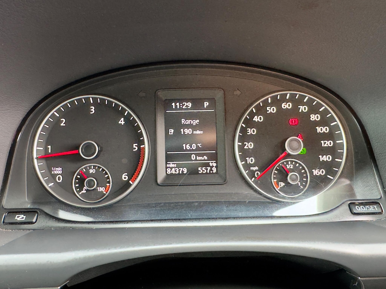 Used Volkswagen Touran 2010 for sale - 76498887: Photo 36