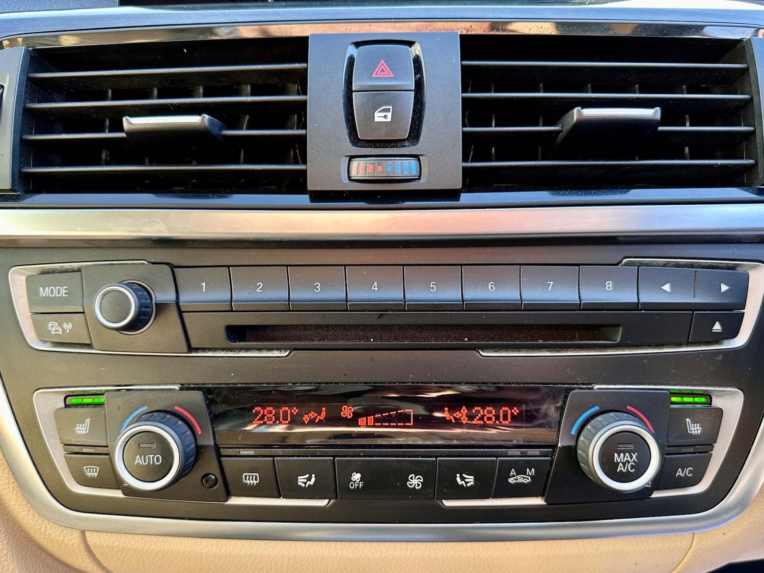 Used BMW 3 Series Gran Turismo 2013 for sale - 76689328: Photo 47