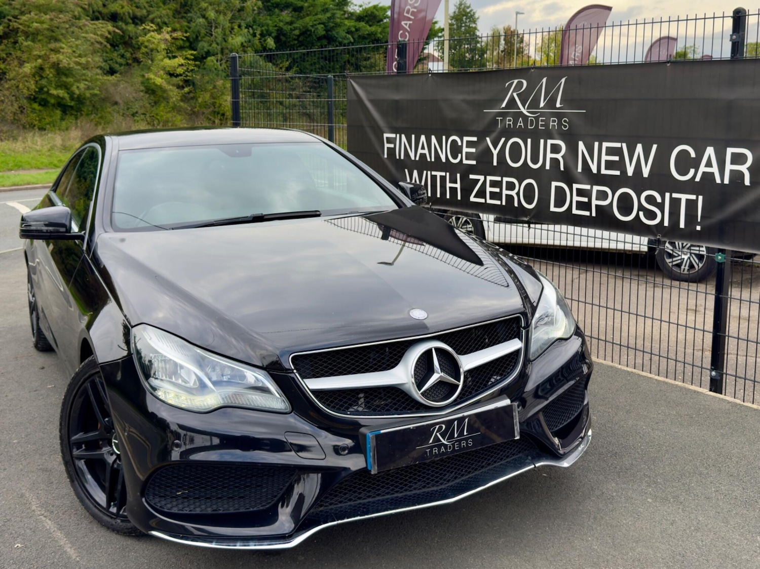 Used Mercedes-Benz E-Class 2014 for sale - 76095218: Photo 1