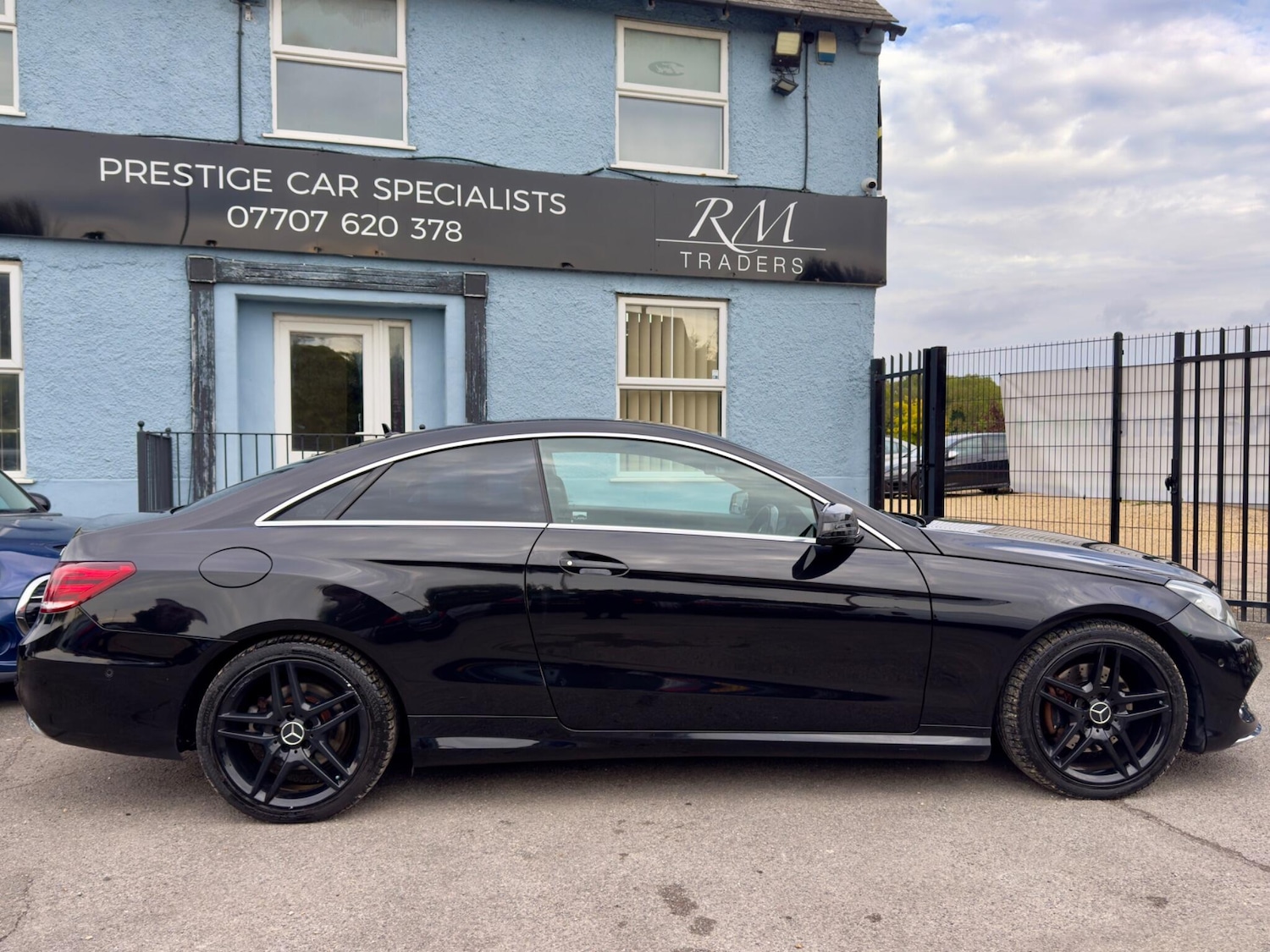 Used Mercedes-Benz E-Class 2014 for sale - 76095218: Photo 10