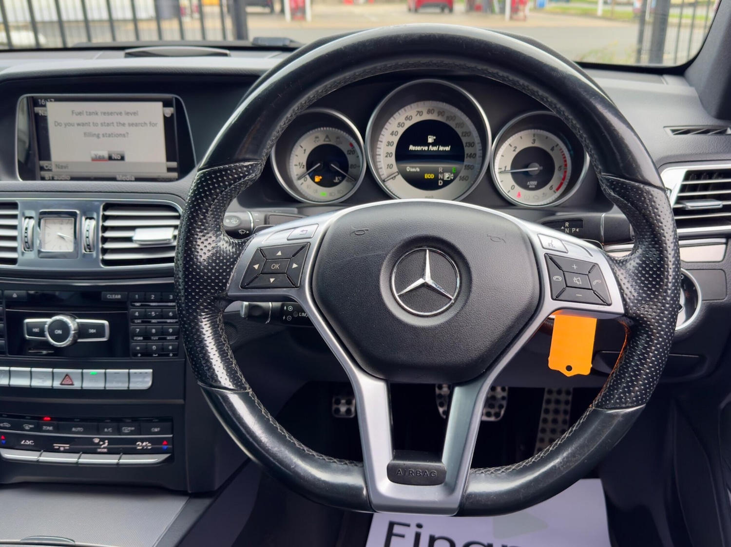 Used Mercedes-Benz E-Class 2014 for sale - 76095218: Photo 33