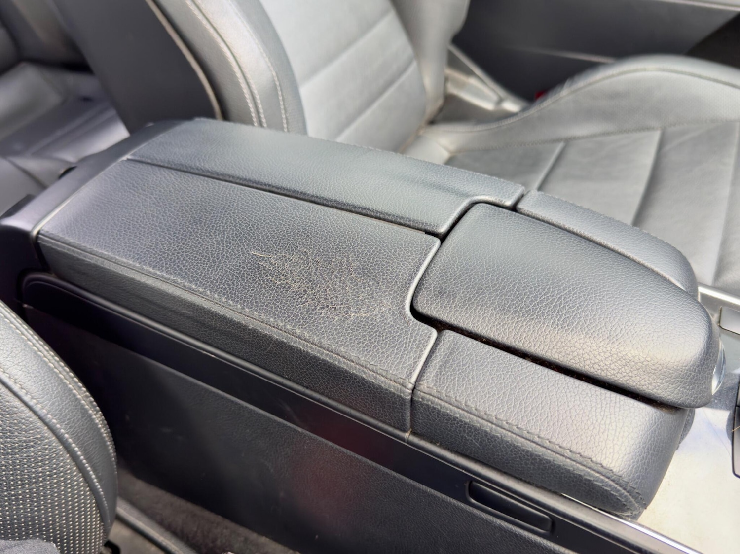 Used Mercedes-Benz E-Class 2014 for sale - 76095218: Photo 52