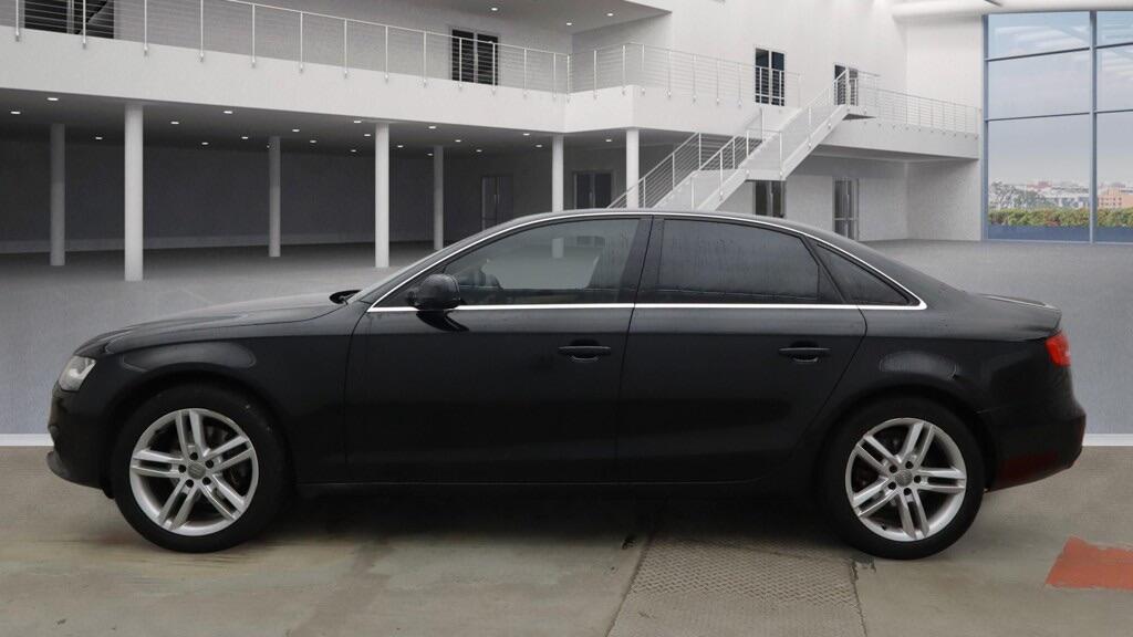 Used Audi A4 2013 for sale - 77279028: Photo 4