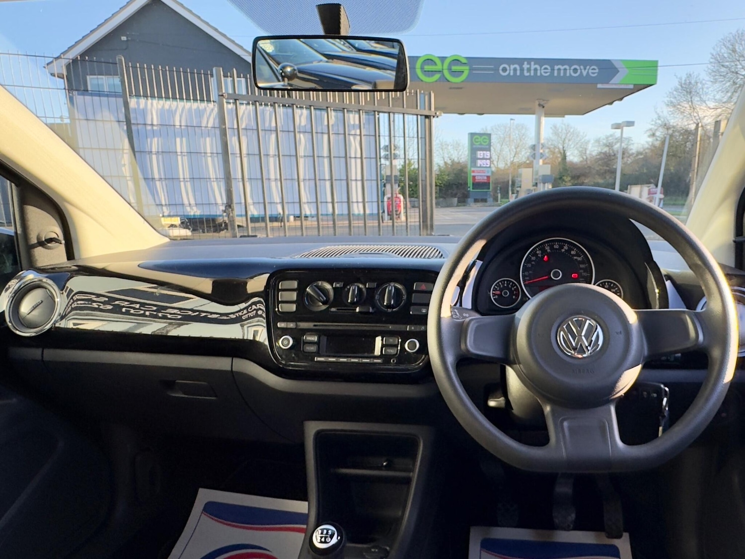 Used Volkswagen up! for sale - 76700630: Photo 18