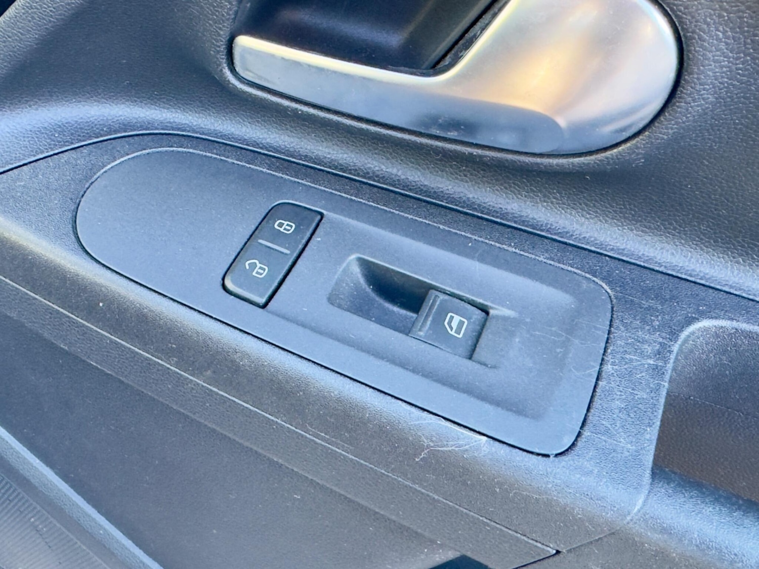 Used Volkswagen up! for sale - 76700630: Photo 22