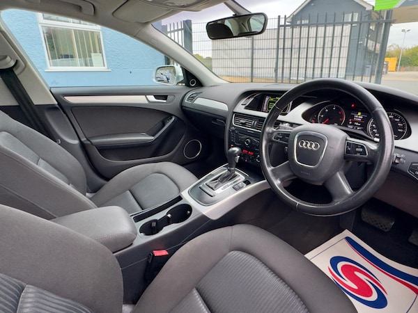Used Audi A4 Avant 2010 for sale - 76283778: Photo 15