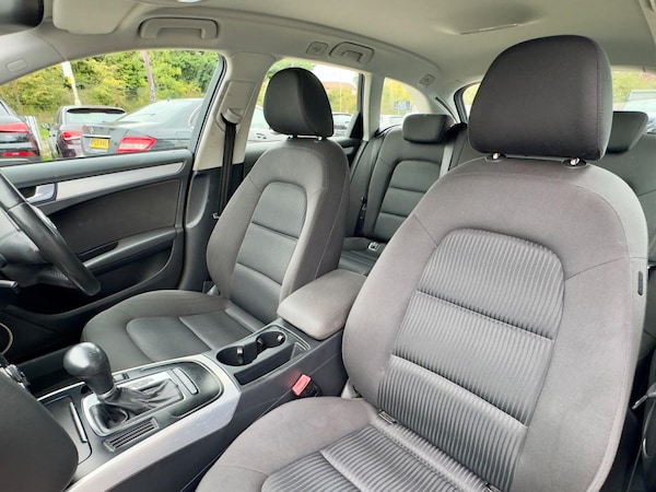 Used Audi A4 Avant 2010 for sale - 76283778: Photo 18