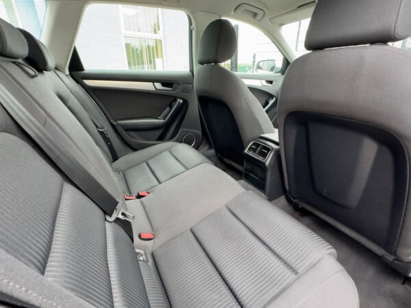 Used Audi A4 Avant 2010 for sale - 76283778: Photo 19
