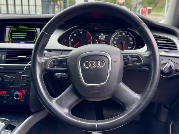 Used Audi A4 Avant 2010 for sale - 76283778: Photo 29