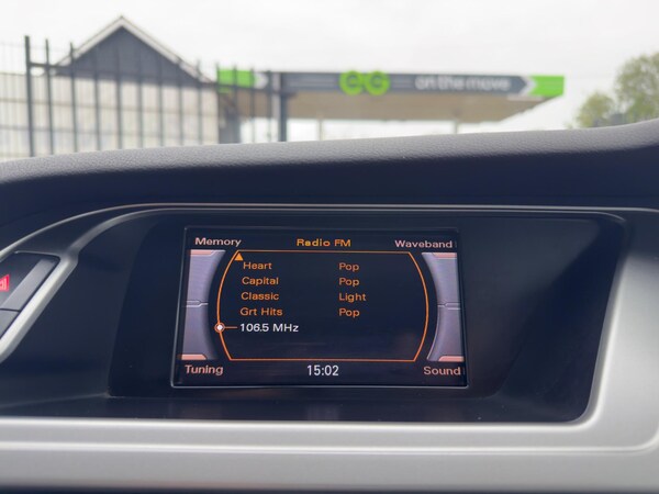 Used Audi A4 Avant 2010 for sale - 76283778: Photo 34